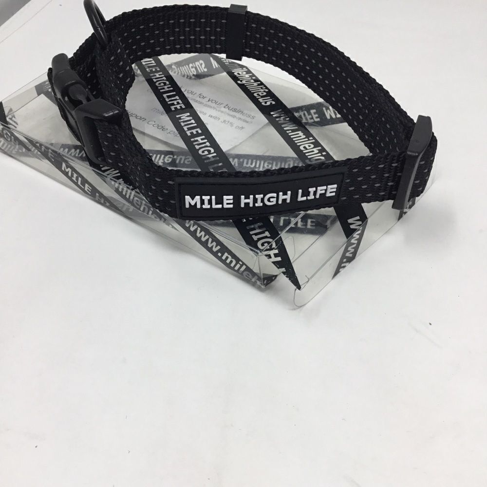 Mile High Life Dog Collar (D8)